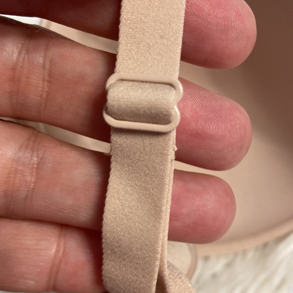 Maidenform Women’s Bra brand new with tags size 40DD nude color - Picture 7 of 12